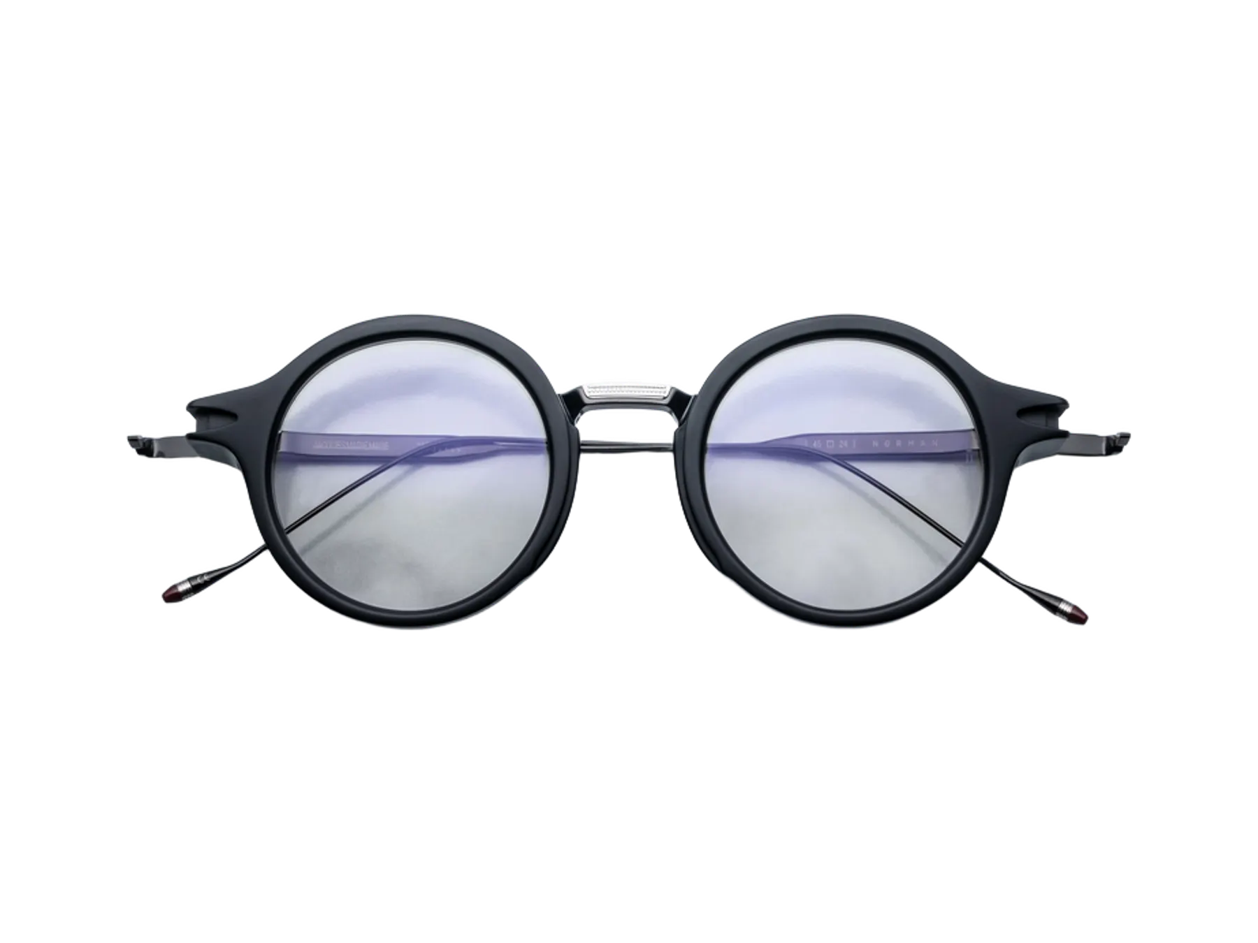 Norman Phantom, prednja strana