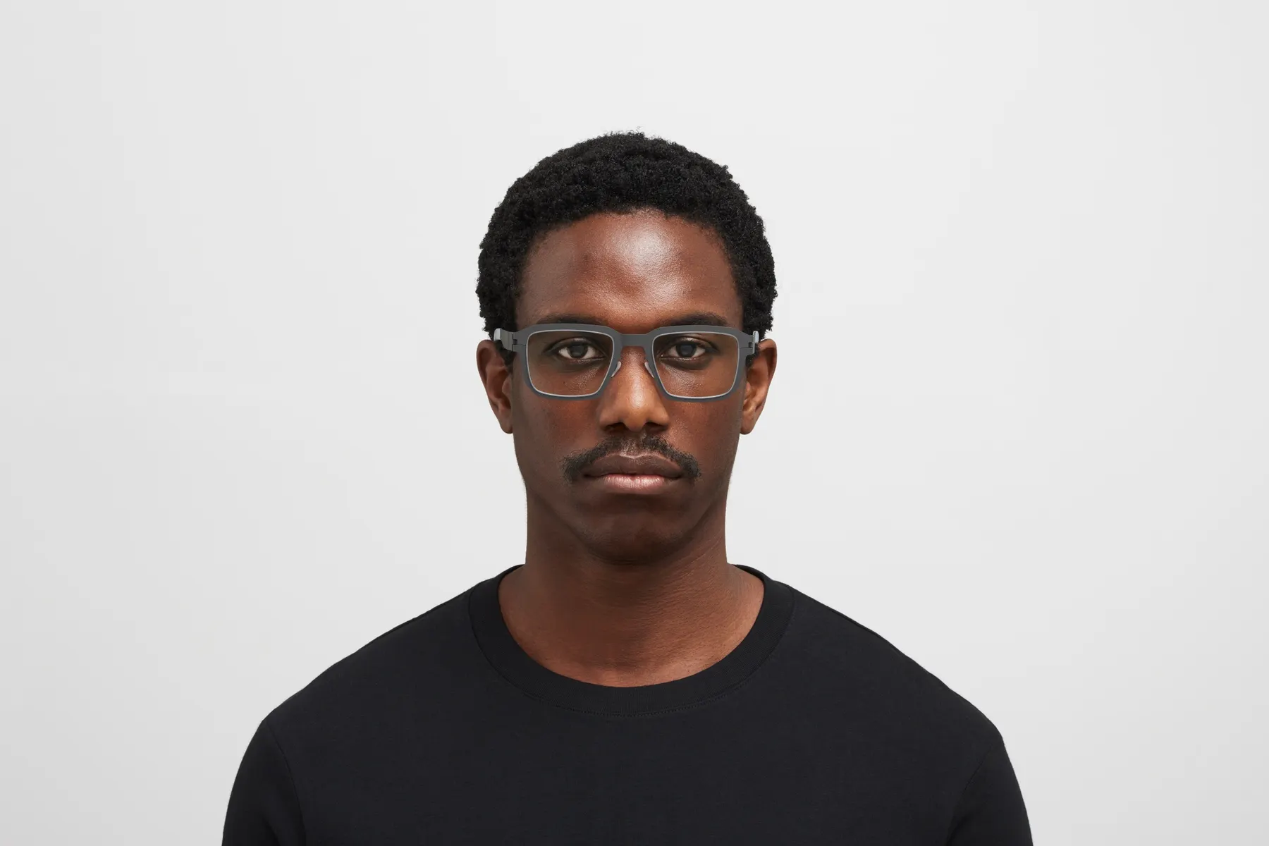 Mykita Jefferson naočare, boja Storm Grey, na licu