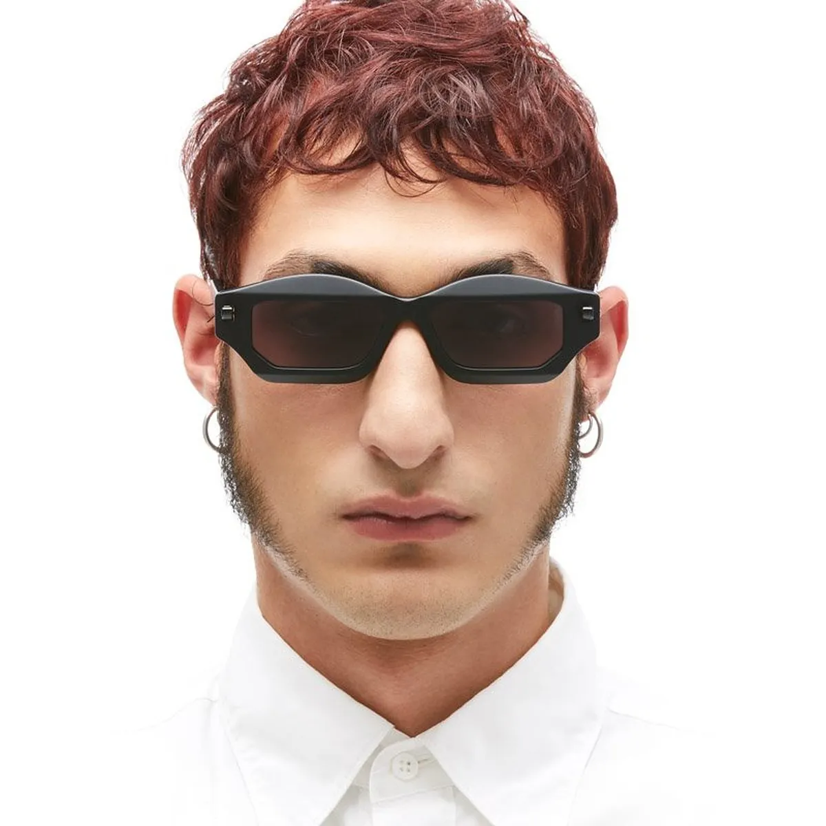 Kuboraum Q6 sunčane naočare, boja Black Matt, na licu