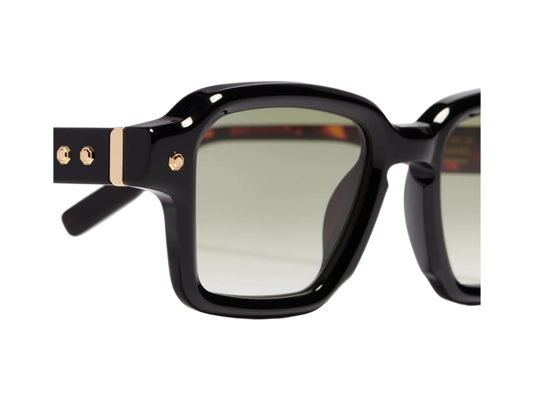 John Dalia Project 07 sunčane naočare, boja Shiny Black, detalj ugla sa dekorativnim zakivcima