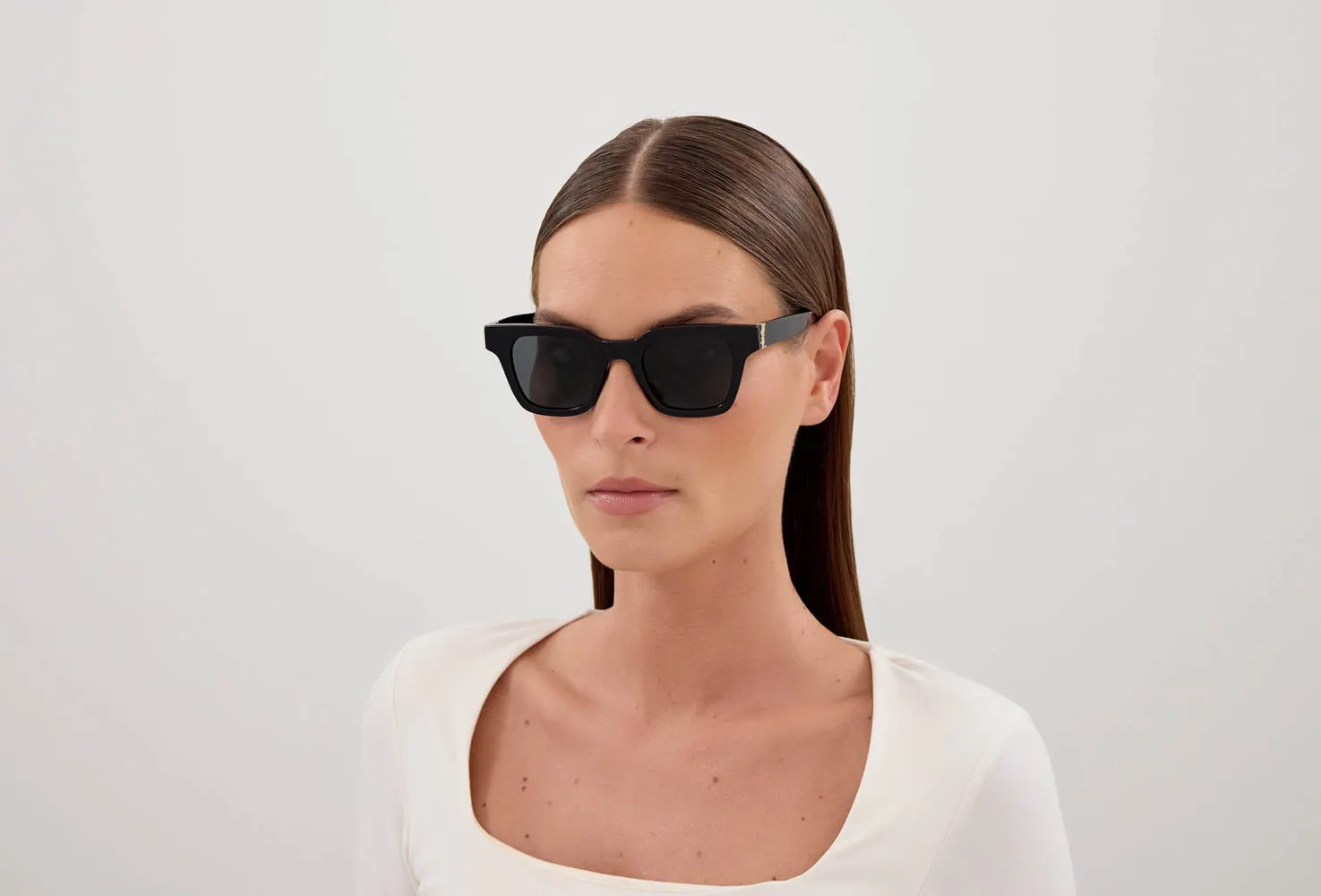 Saint Laurent SL M157 sunčane naočare, boja Shiny Solid Black, na licu